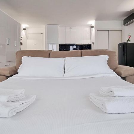 Italianway - Torino 57 A Apartment Milan Bagian luar foto