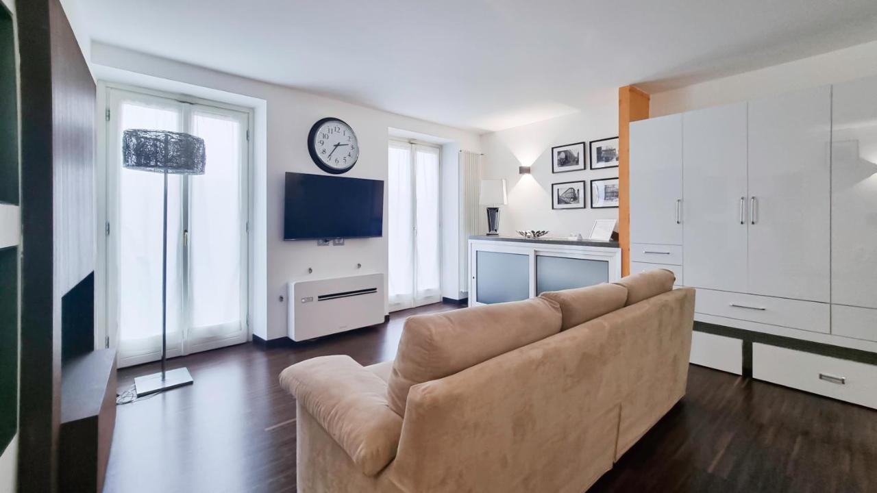Italianway - Torino 57 A Apartment Milan Bagian luar foto