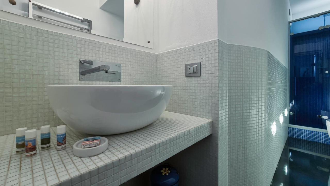 Italianway - Torino 57 A Apartment Milan Bagian luar foto