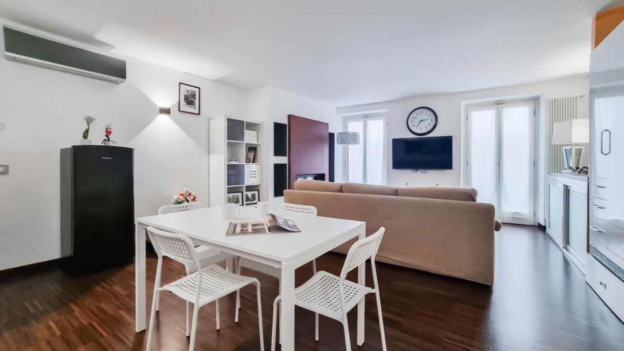 Italianway - Torino 57 A Apartment Milan Bagian luar foto